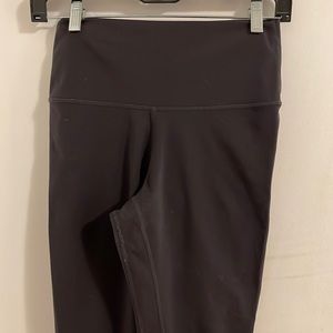 Yunoga 7/8 Length Black Legging M (Align Dupe)